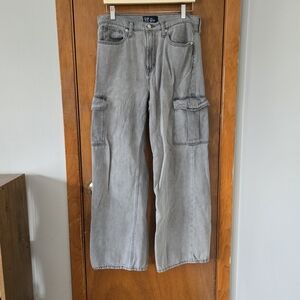 GAP High Rise Wide Leg Gray Cargo Jeans, Size 31